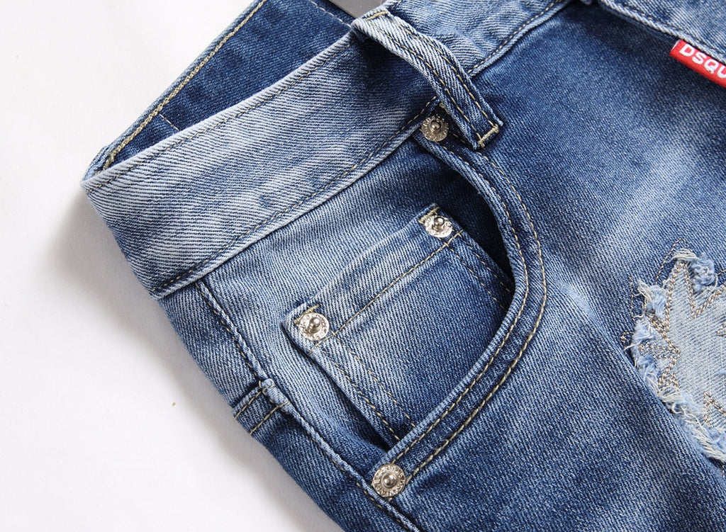 DSQ2 Jeans Ripped Maple Leaf